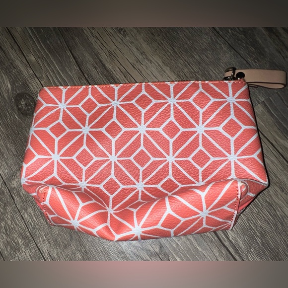 Makeup bag Trina turk - Picture 3 of 5